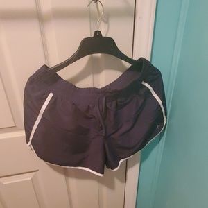 Danskin now xl shorts